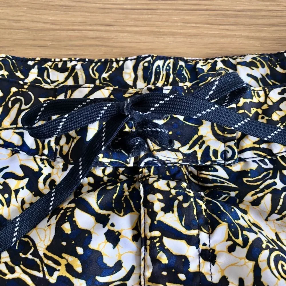 CHAMPS Swim Trunks Size 36 / Medium